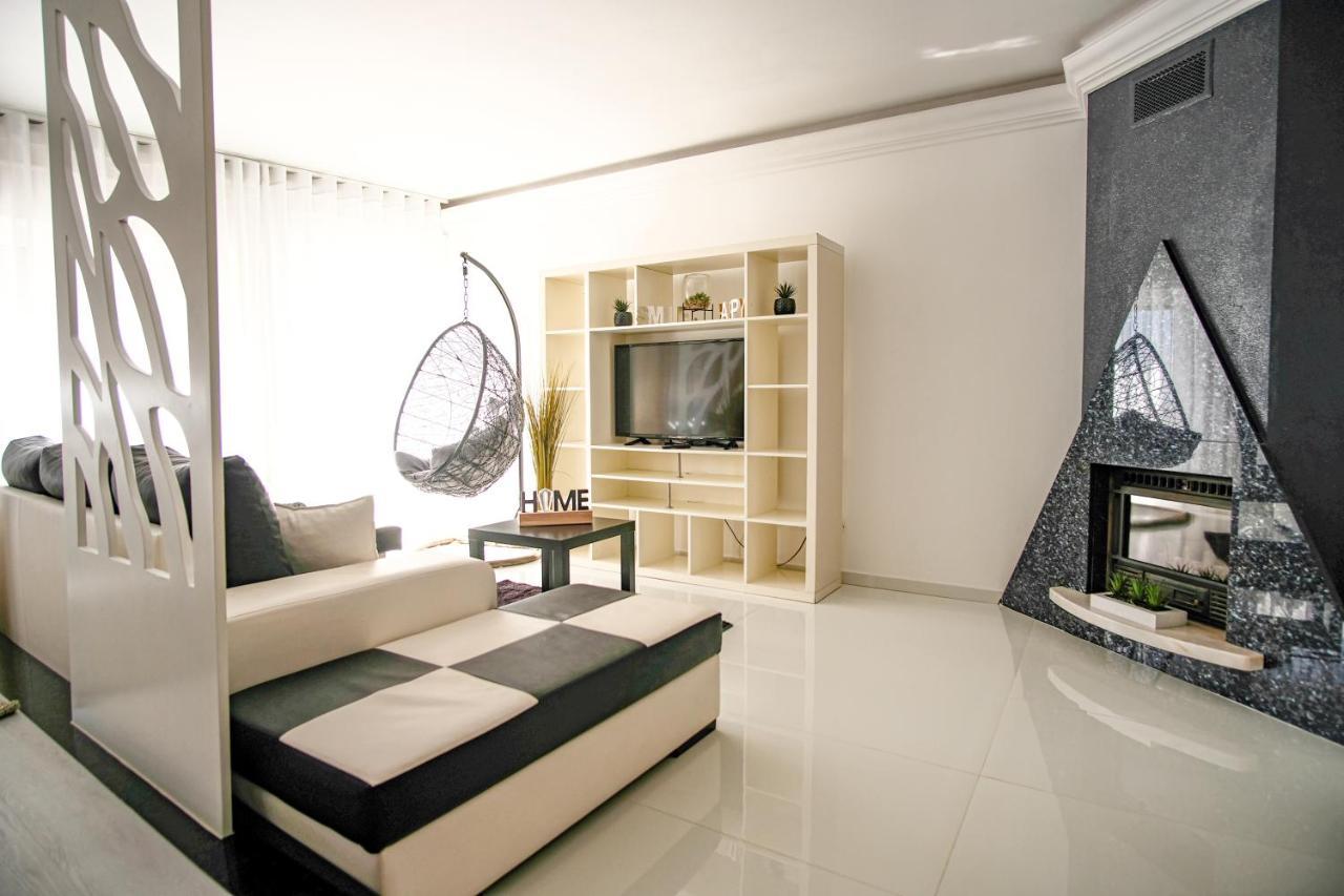 Prestige Holidays Alojamentos Nazare Exterior photo